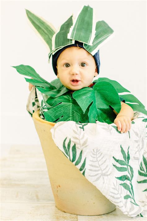 Potted Plant Baby Halloween Costume #clementinekids | Baby halloween costumes, Newborn halloween ...