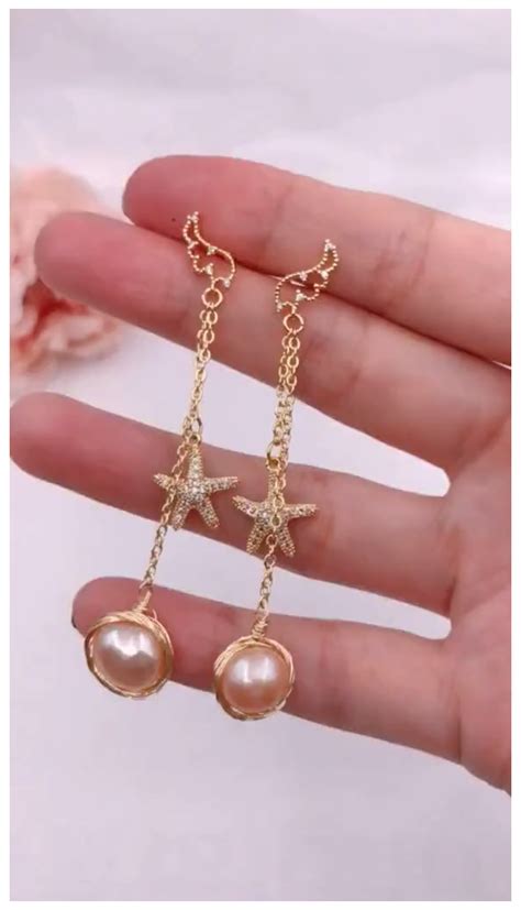 Teach you DIY pearl earrings, very simple! #bead #earrings #ideas #beadearringsideas The most ...