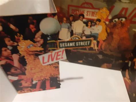 SESAME STREET LIVE 1973 Original Cast Fold-Out Vinyl LP - Vinyl E+ / Cover VG+ EUR 18,67 ...