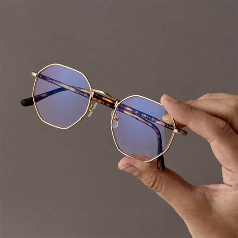 Blue Light Filter Glasses - Bailey Nelson Canada