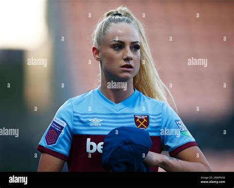 Alisha lehmann of west ham united wfc hi-res stock photography and ...