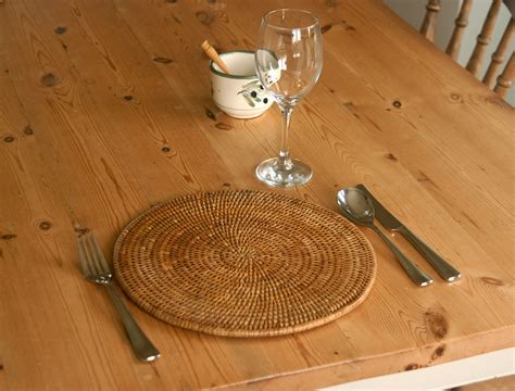 Round Wooden Placemats Uk - Pin On Placemats | Bodaswasuas