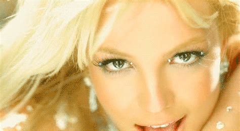 Gifs Animados de Britney Spears: Britney Spears ::Toxic:: Gifs