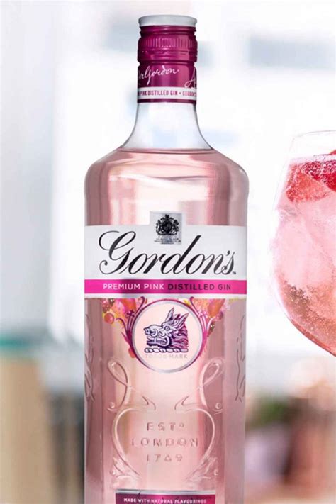 How To Make The Gordon’s Pink Gin Spritz