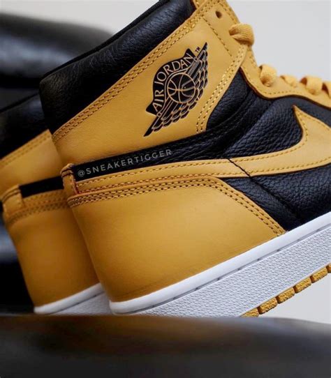 Air Jordan 1 Pollen 555088-701 Release Date - Sneaker Bar Detroit