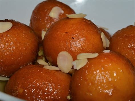 Rasgulla | Diwali sweets, Rasgulla recipe, Dried raisins