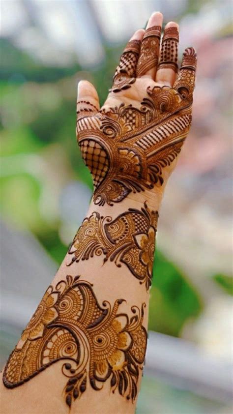 bridal-bangle-mehndi-design (5) - ShaadiWish