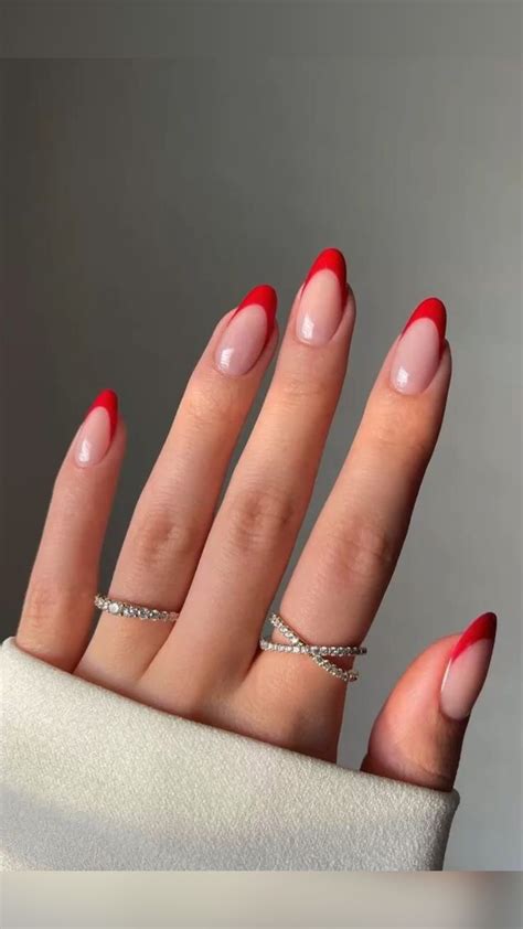 Red nail designs | Unhas bonitas, Unhas vermelhas, Unhas amendoada