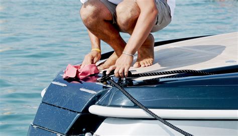 Boat Carpet Cleaner: Tips and Reviews » Boating Focused