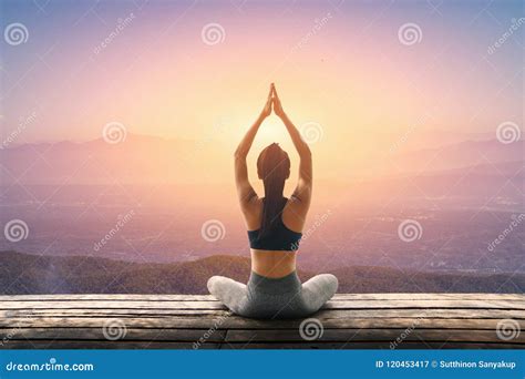 Practicing Yoga Exercises / Royal Pigeon Pose - Eka Pada Rajakapotasana Stock Photography ...