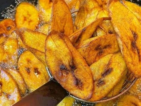 How to Fry Plantain - Fried Ripe Plantain Recipe