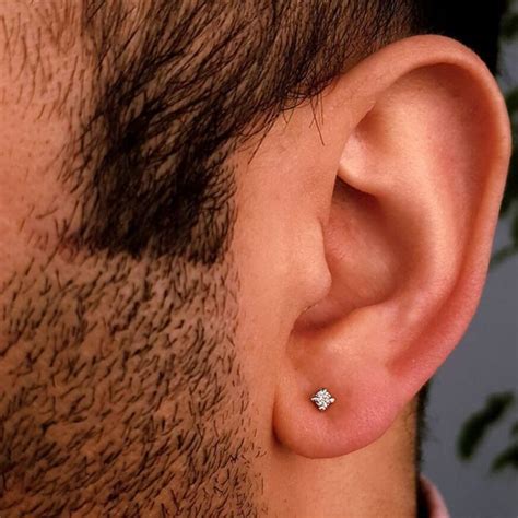 Man Piercing Ears, Guys Ear Piercings, Ear Piercing For Men, Piercing ...