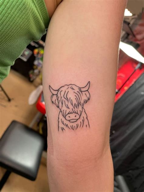 Highland Cow Line Tattoo