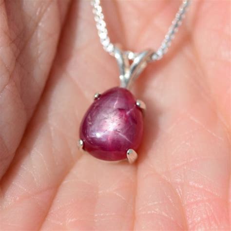 Star Ruby Pendant - campestre.al.gov.br