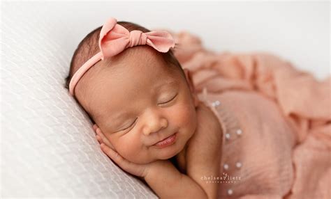 Baby Girl Photos in San Antonio | Newborn Photography Studio