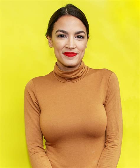 AOC is just perfect : r/ladyladyboners