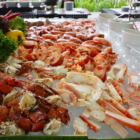 A Seafood Lover's Dream: The Best Crab Legs Buffet