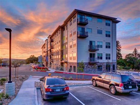 Book Student Housing In Colorado Springs | Amber