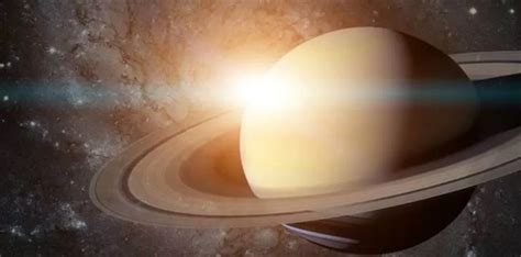 5 Fascinating Facts About Saturn's Rings - The Fact Site