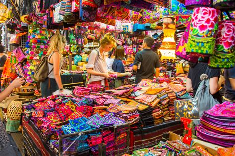 Shop 'Til You Literally Drop at Bangkok's Chatuchak Market | Houstonia