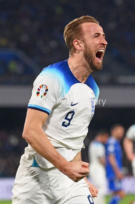 Harry Kane England celebrates v Italy EURO 2024 Qualifying Naples 2023 Images | Football Posters