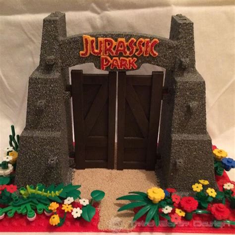 Jurassic Park Gates (LEGO®) | Jurassic park, Jurassic park gate, Lego ...