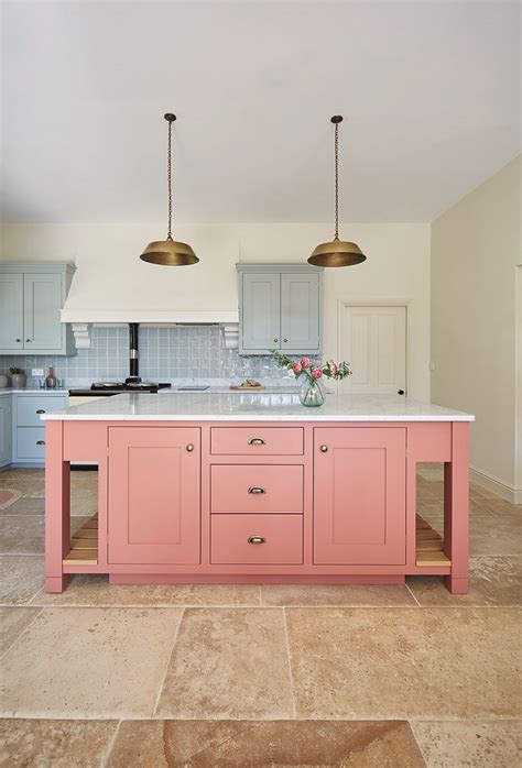 Introduce a colour update in the kitchen | Kitchen decor, Kitchen colors, Kitchen design