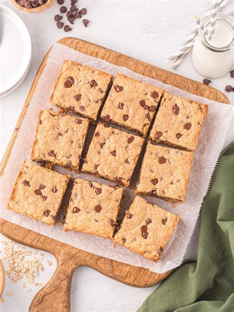 Easy Peanut Butter Oatmeal Bars - Together as Family