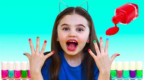 Polina pretend play with magic nail polish colors | 동요와 아이 노래 | 어린이 교육 - YouTube