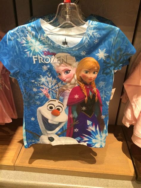 Anna & Elsa Frozen t-shirts! | Disney gifts, Disney gift, Disney merchandise