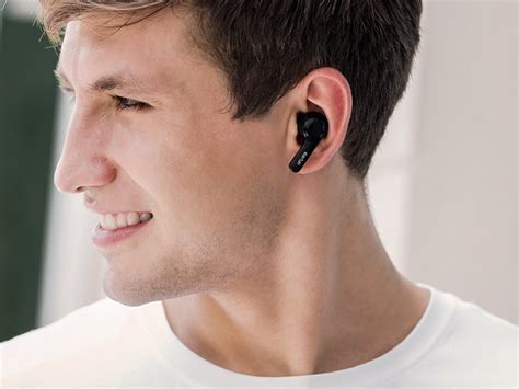 These Smart True Wireless Earbuds Are IPX7 Rated