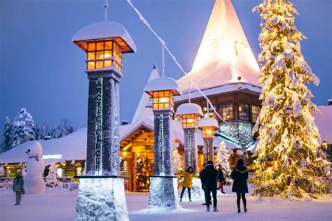 crossing-arctic-circle-santa-claus-village-rovaniemi-lapland-finland (4) — The Design Tourist