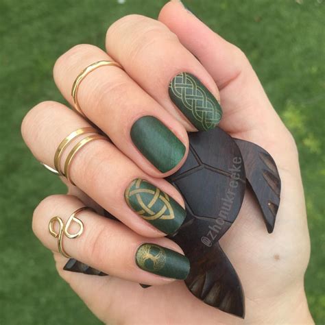 Jamberry Rachael Skelton Celtic Green and Gold NAS!! ️ | Irish nails, Green nails, Marvel nails