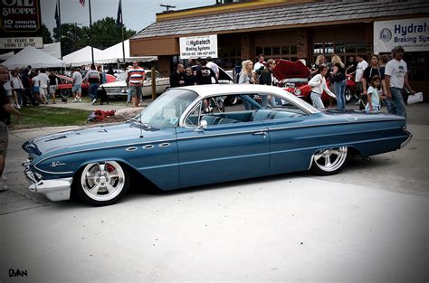 oto: 1961 Buick LeSabre "Bubbletop"