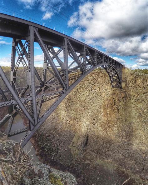 Crooked River Railroad Bridge . Both fascinating and harrowing at the same time in its history ...