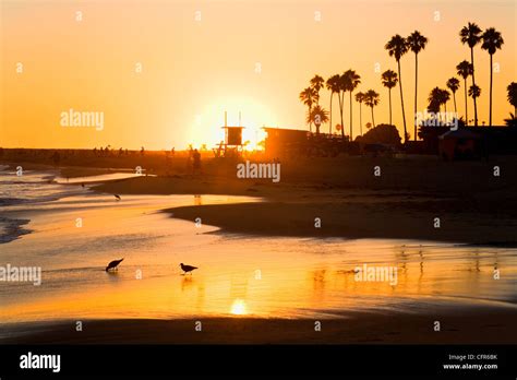 Sunset at Corona del Mar Beach, Newport Beach, Orange County, California, United States of ...