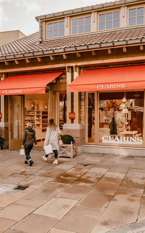 Clarins Outlet Boutique • Maasmechelen Village