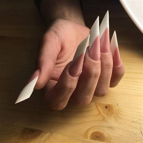 Matte Nails, Stiletto Nails, Acrylic Nails, Gorgeous Nails, Pretty ...