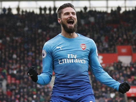 Olivier Giroud not for sale in January, insists Arsenal manager Arsene ...