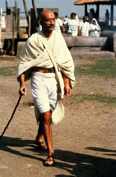 Gandhi (1982)