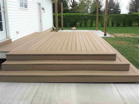 How To Build Wide Deck Steps For A Grand Backyard Entrance | Storables