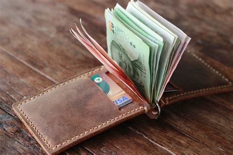 Leather Money Clip Wallet Personalized | semashow.com