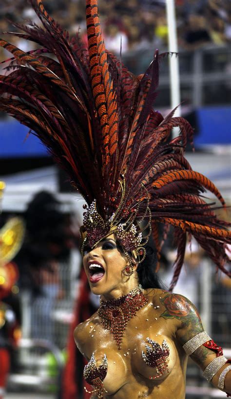 Rio Carnival 2014: Hottest Pictures of Beautiful Brazilian Samba Dancers on Parade Carnival ...