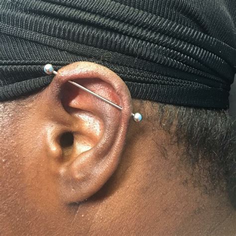 Industrial Piercing [55 Ideas]: Pain Level, Healing Time, Cost ...