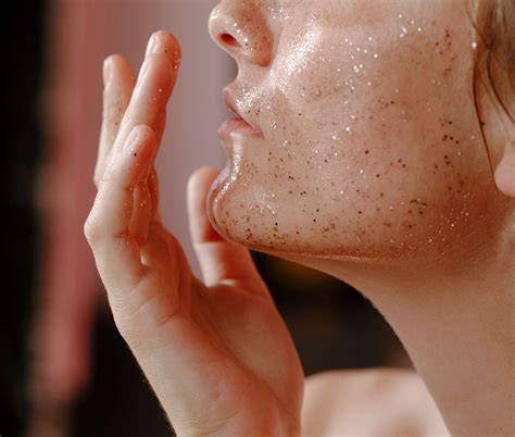 Hard Truth: "Face Mites" Are a Thing—Here's How to Get Rid of Them