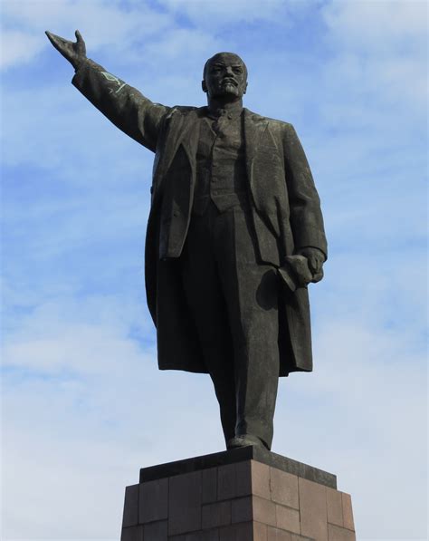 Ukrainian Soviet Socialist Republic. The monument to Lenin on Lenin ...
