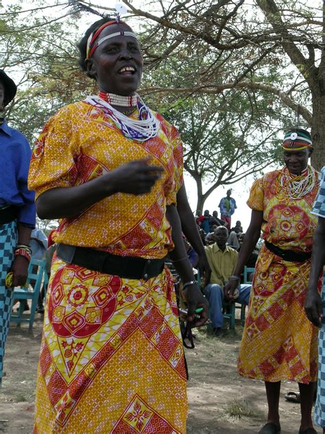 KURIA (BAKURIA) PEOPLE: FRIENDLY AND PEACEFUL AGRO-PASTORALISTS BANTU PEOPLE OF KENYA AND TANZANIA