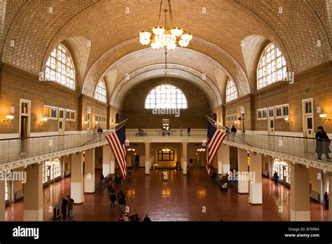 ellis island immigration museum center immigrant Stock Photo - Alamy