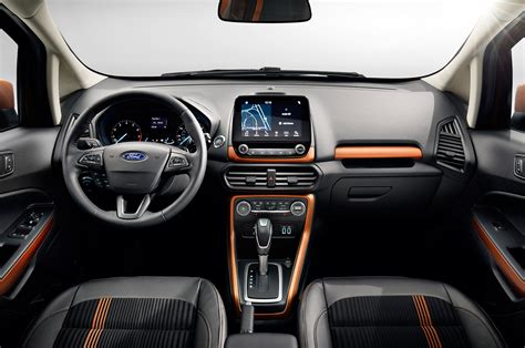 2018 Ford EcoSport interior view - Motor Trend en Español