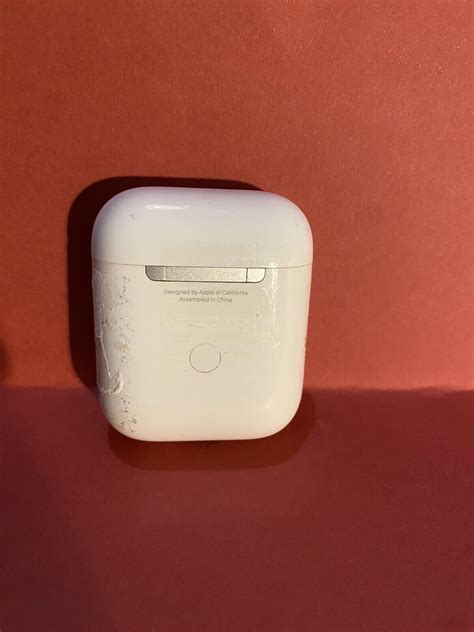 AirPods 1st Gen Generation A1523 Used With Charging Case Faulty Apple ...